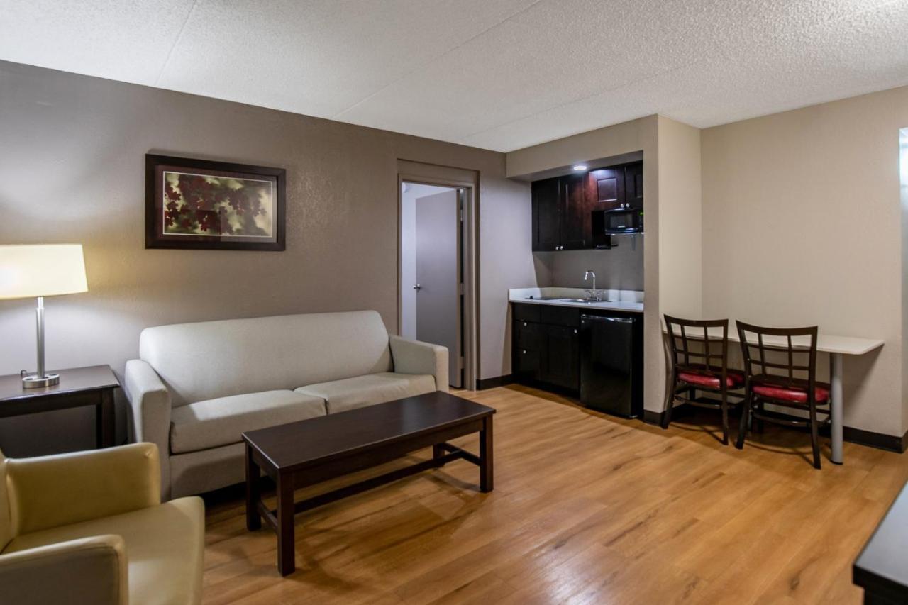 Red Roof Inn Plus+ & Suites Knoxville West - Cedar Bluff Exteriör bild