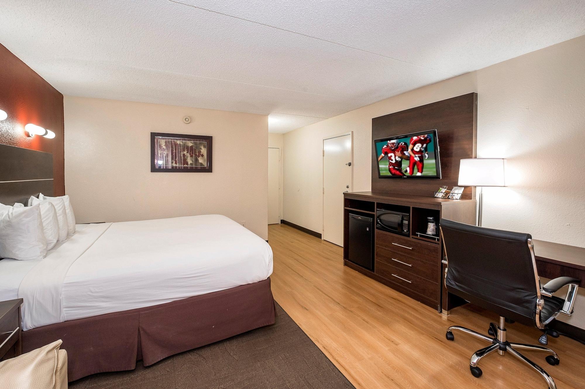 Red Roof Inn Plus+ & Suites Knoxville West - Cedar Bluff Exteriör bild